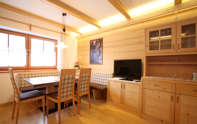 Appartamento Peter - Apartments Bellaria a Selva in Val Gardena